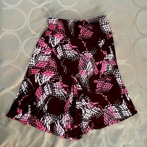Women’s skirt size large by Uniform John Paul Richard